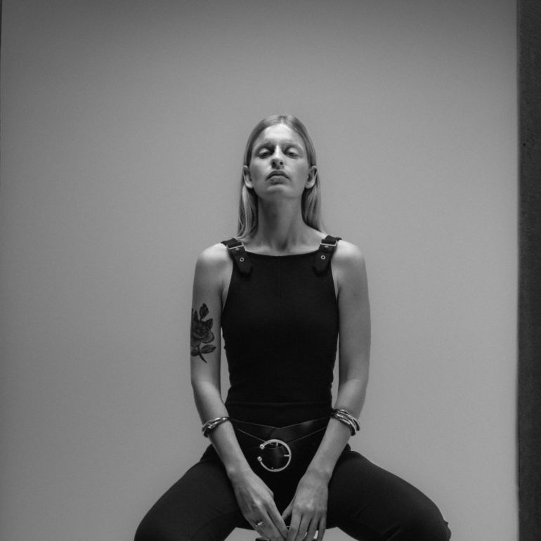 Gaia Banfi - Sotto Terra